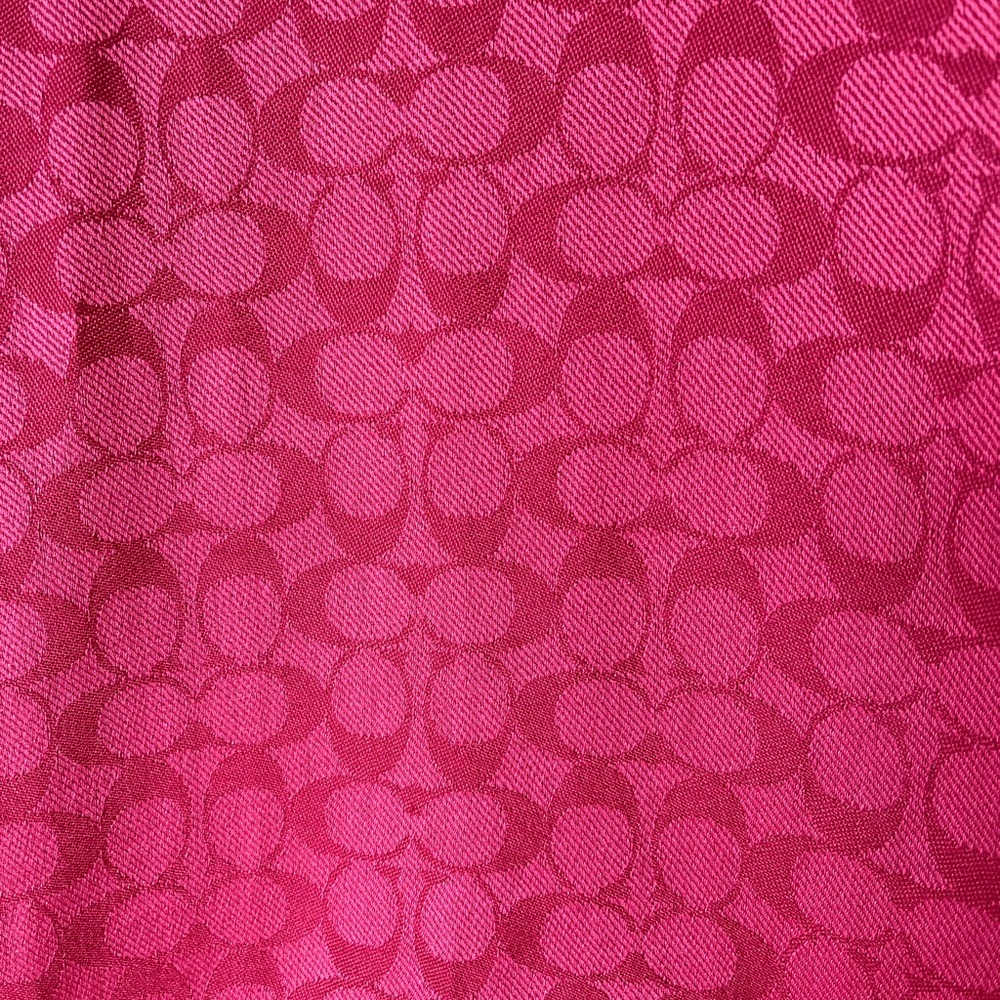 New with Tag Coach Signature Stole in Deep Pink - Picture 2 of 9